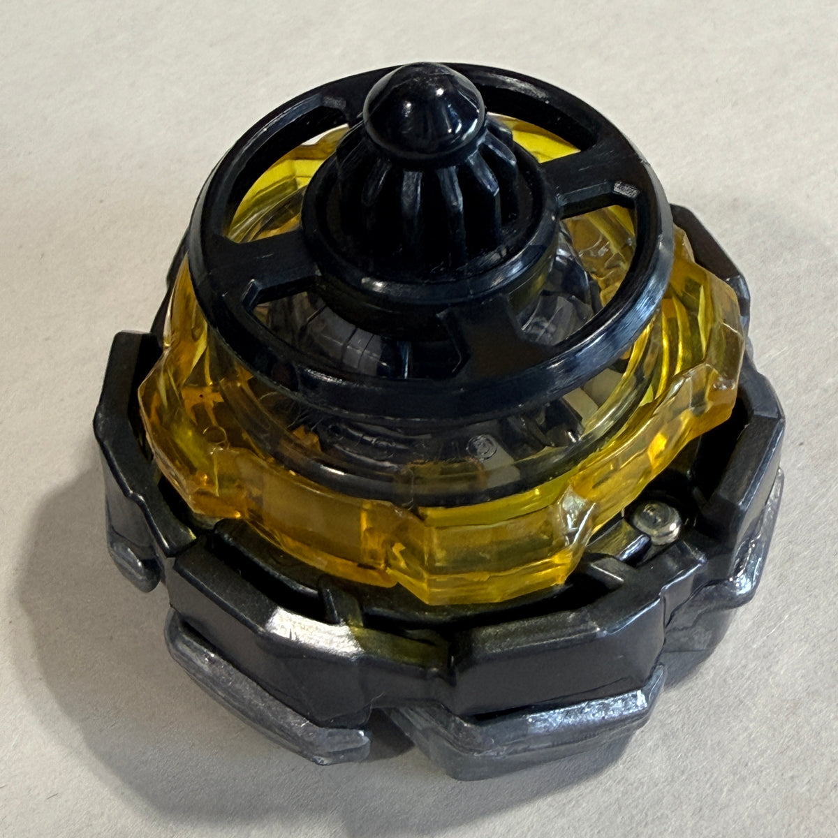 Pre-owned Takara Tomy Beyblade X UX-06 Leon Crest detail view
