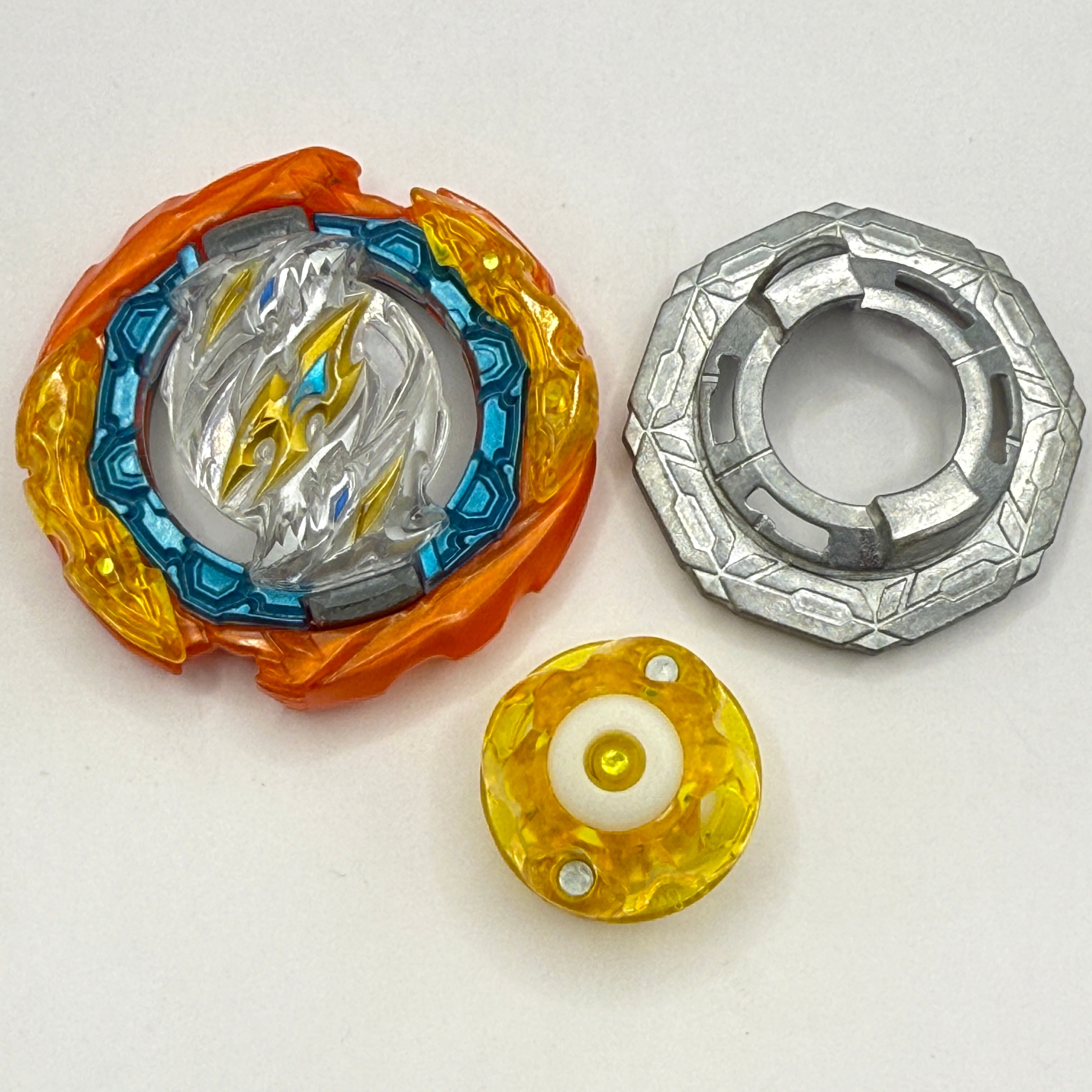 Takara Tomy B-181 01 Cyclone Ragnaruk Burst Beyblade - Used
