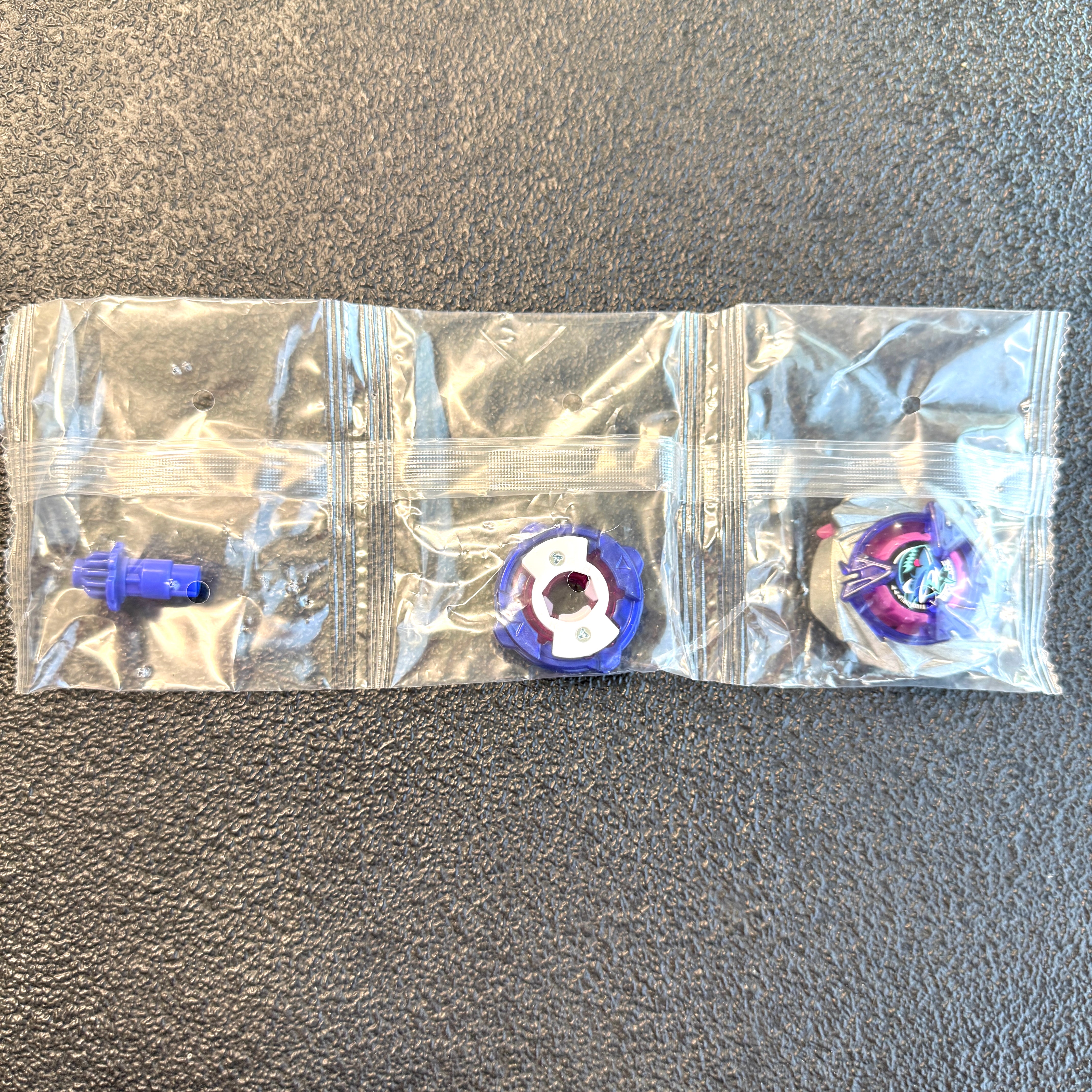 Takara Tomy Beyblade X Shark Scale 4-50UF (From UX15 Set)