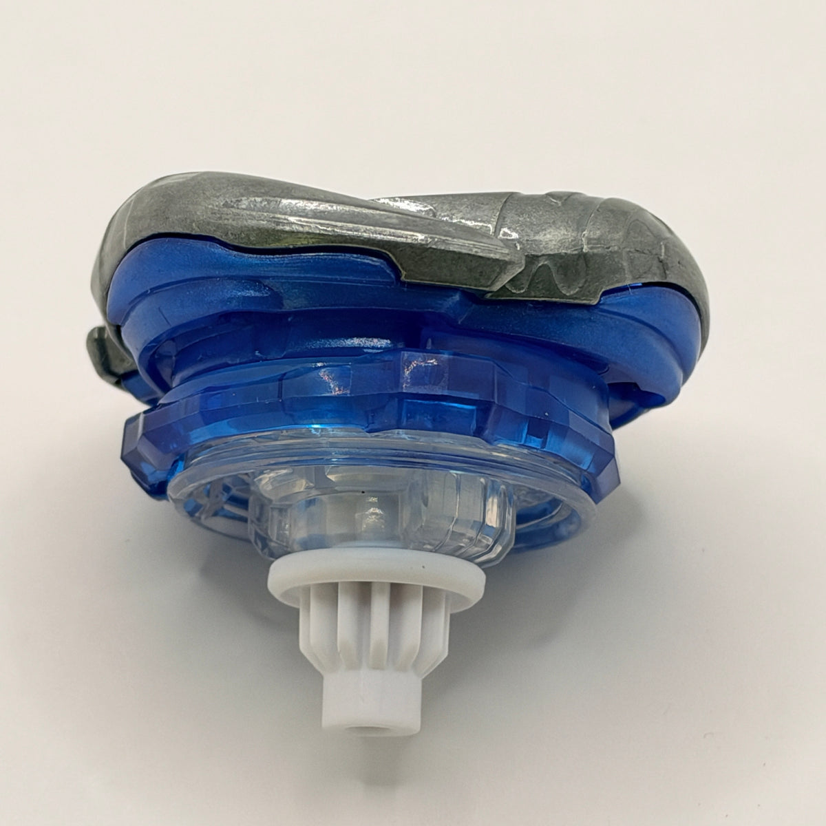 Pre-owned Takara Tomy Beyblade X UX-05 ShinobiShadow photo 2