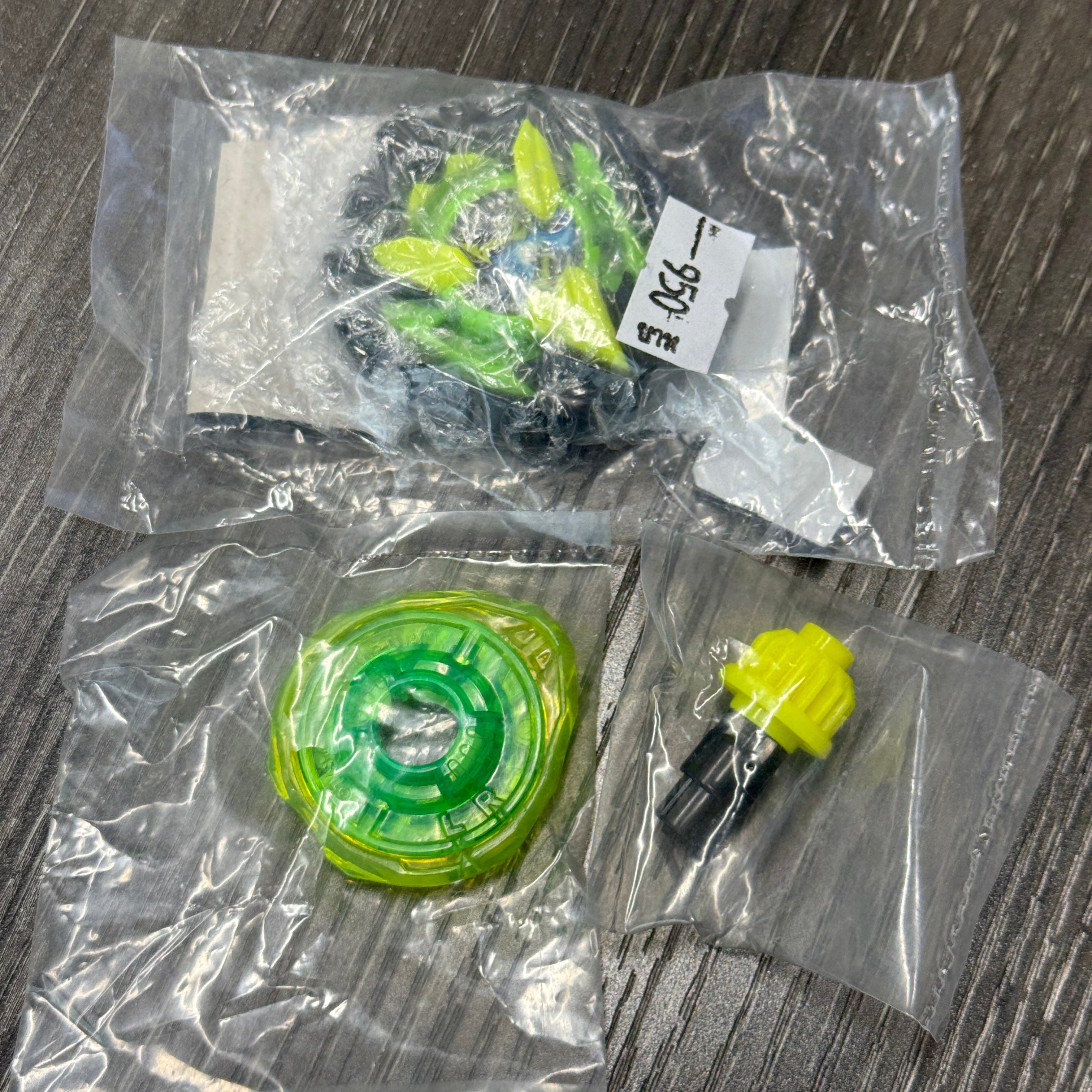 Takara Tomy Beyblade X UX-00 Color Choice Booster Dran Buster 1-60A (Black)