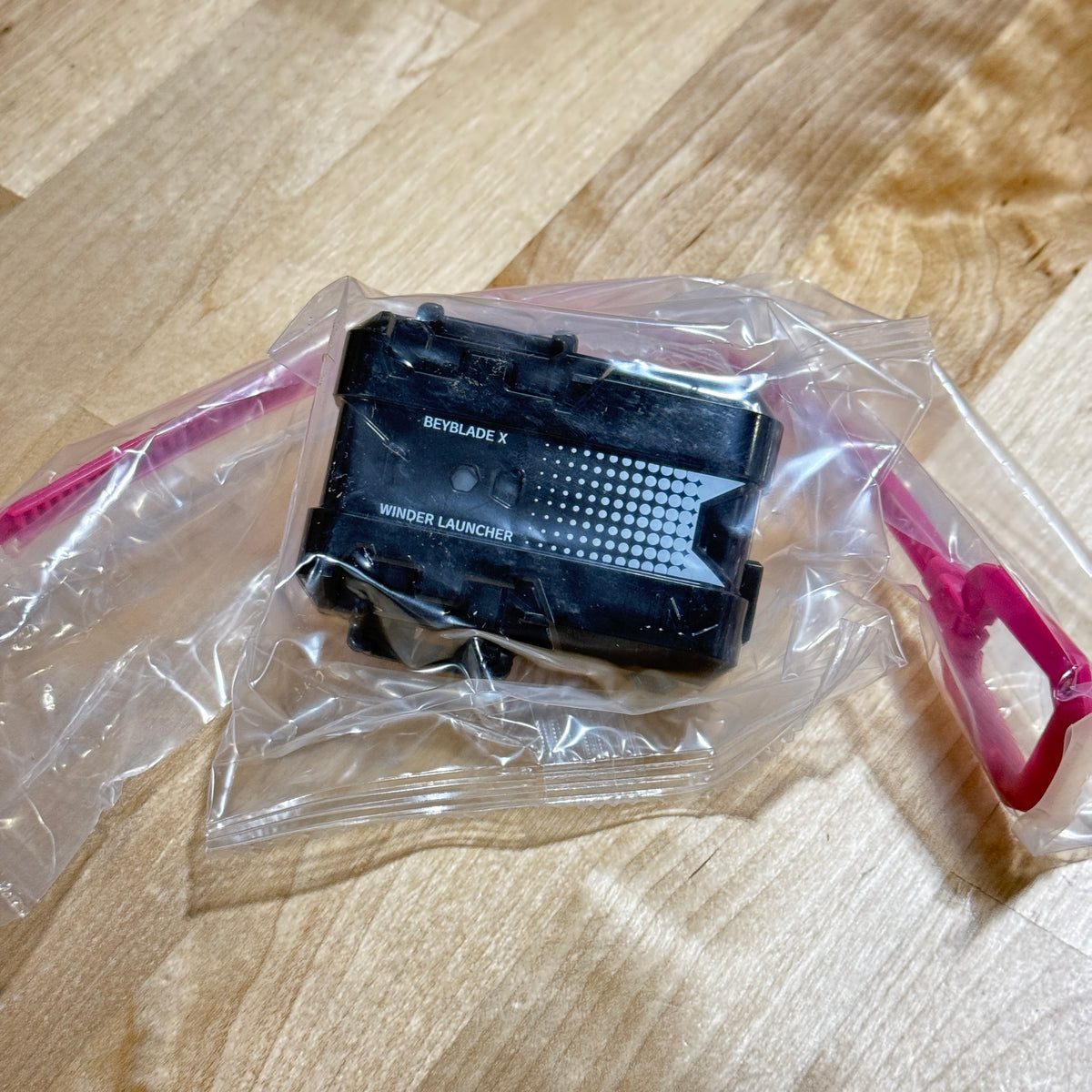 Takara Tomy Beyblade X Winder Launcher (Black×Magenta) from CX-13