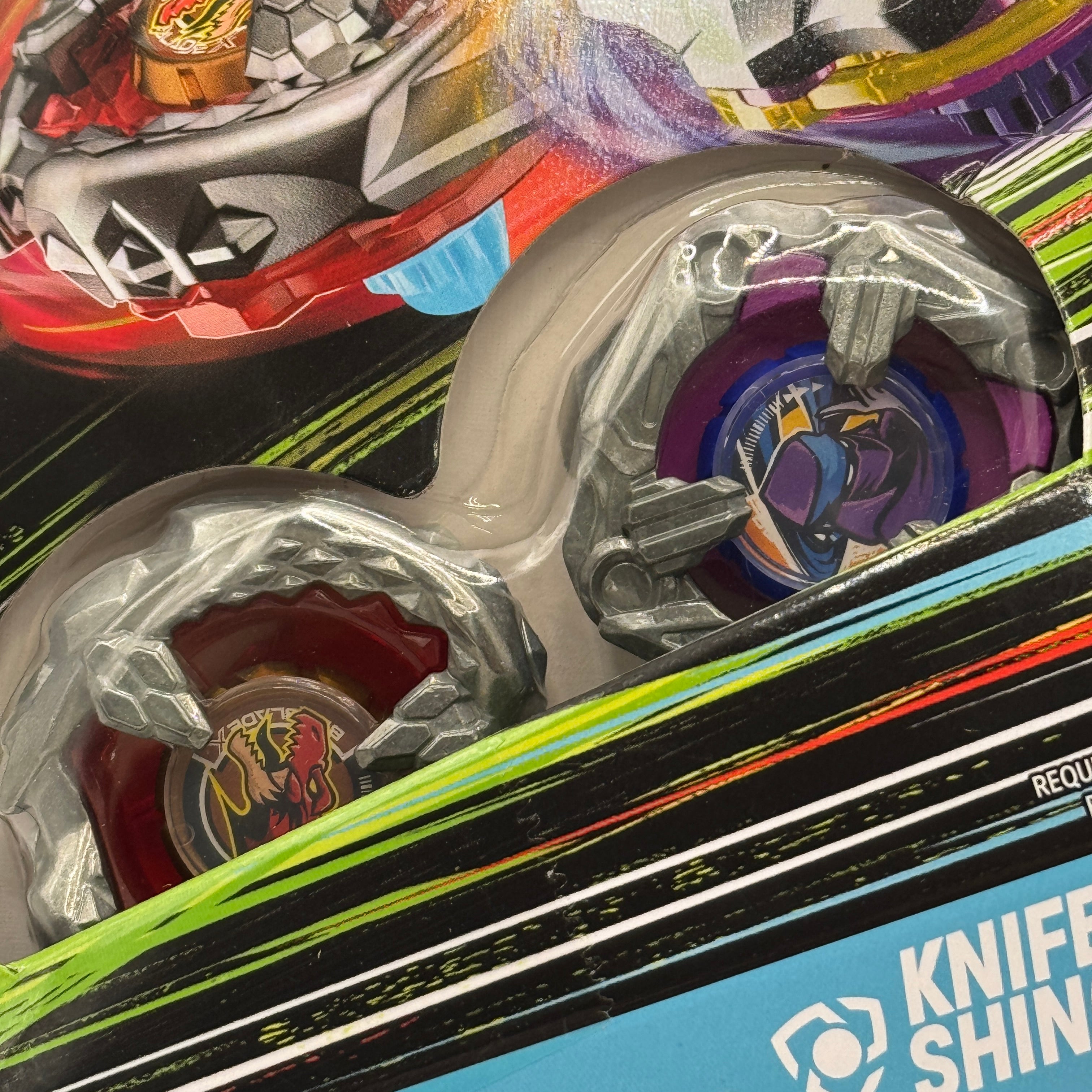 Hasbro Beyblade X Beat Tyranno 4-70Q & Knife Shinobi 4-80HN 2-Pack